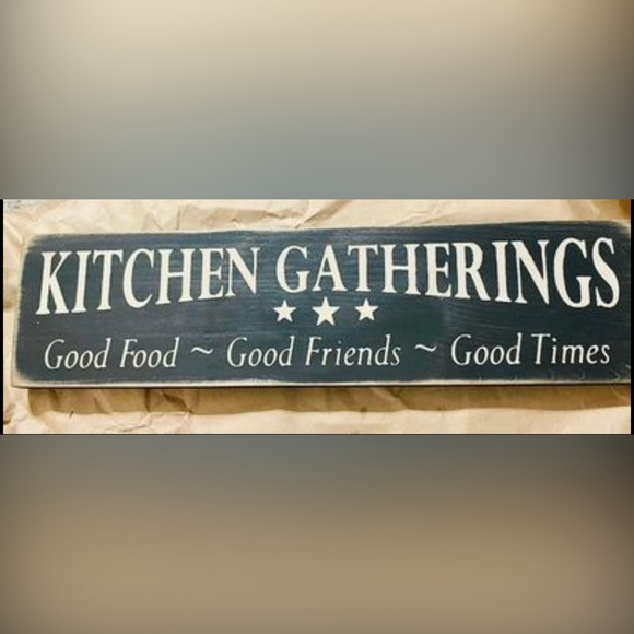 *Kitchen Gatherings Farmhouse Sign - Picture 6 of 9